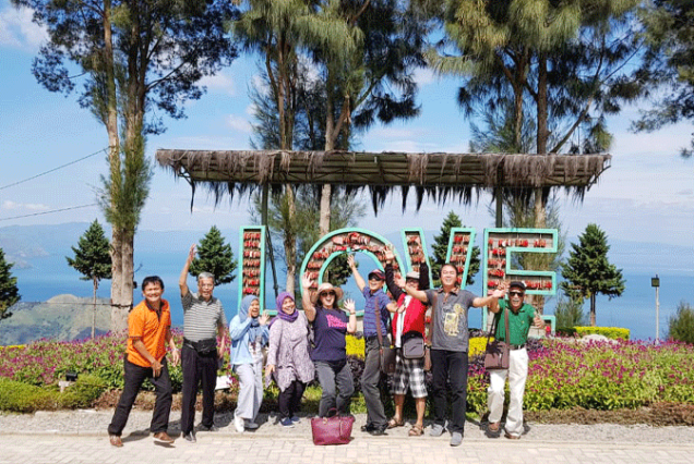 tour danau toba 1 hari