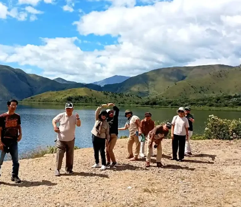 Paket Wisata Medan Pulau Samosir