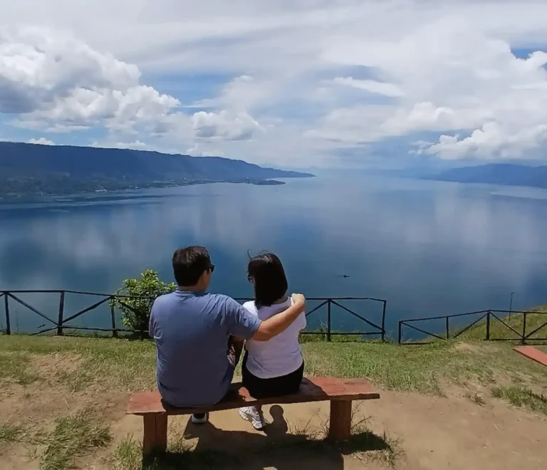 Tour Danau Toba dari Medan: Itinerary, Harga & Tips Wisata